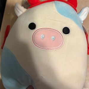 Belana Cow devil Squishmellow